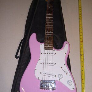 Fender Squier Mini Stratocaster Guitar w/ Gig Bag